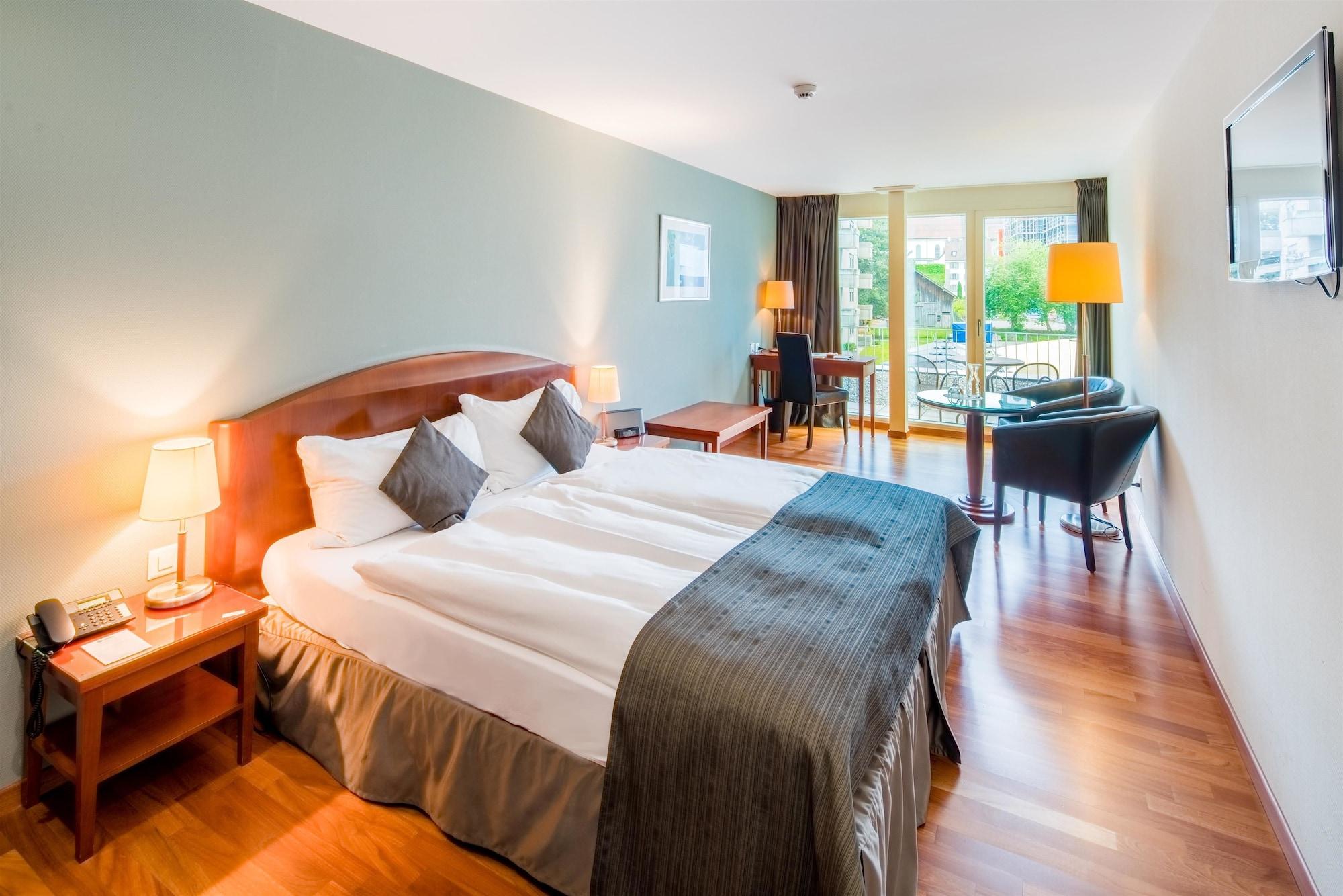 Hotel Rallye & Entrees Aux Bains De La Gruyere Bulle Bagian luar foto