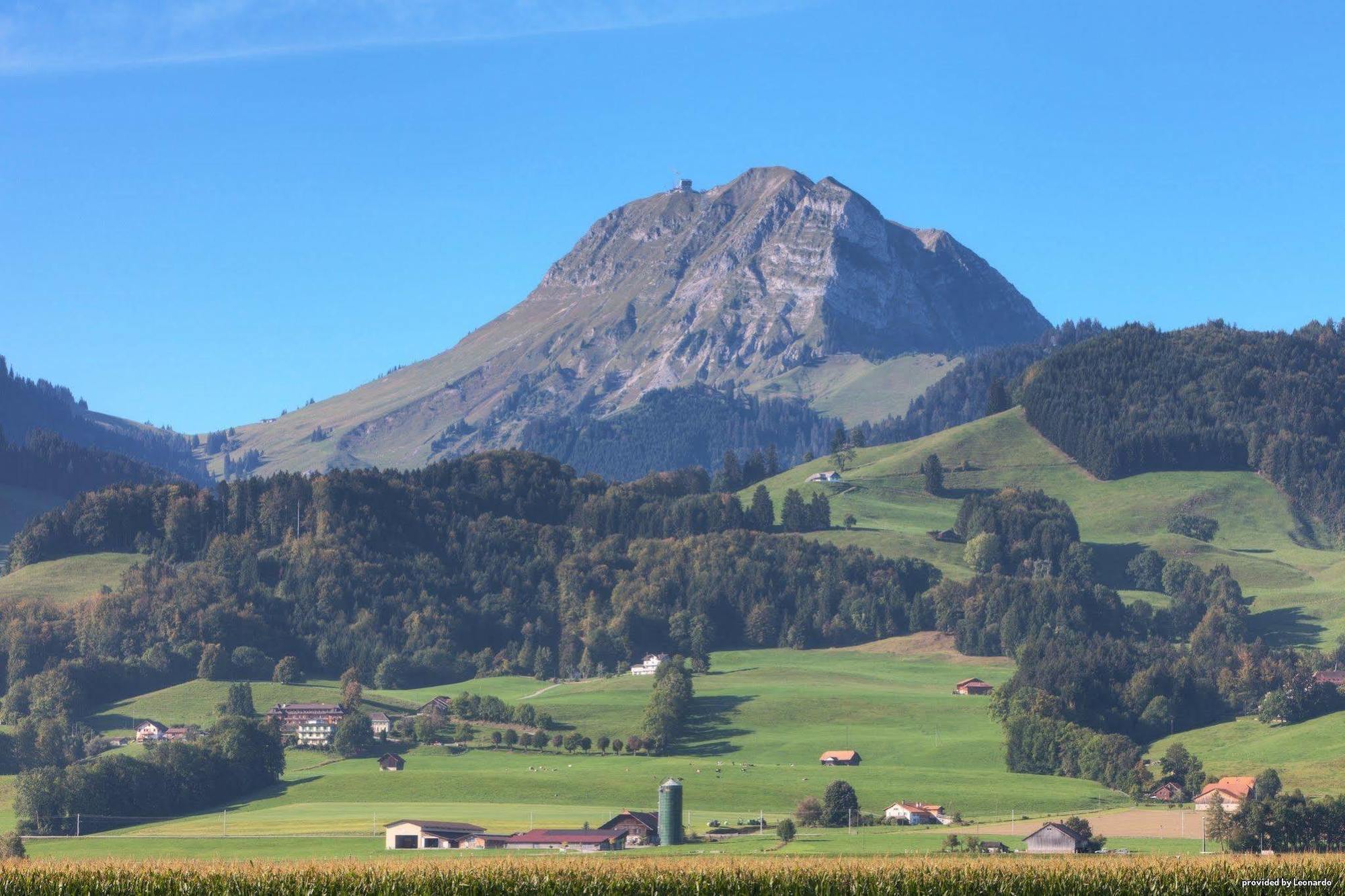 Hotel Rallye & Entrees Aux Bains De La Gruyere Bulle Bagian luar foto